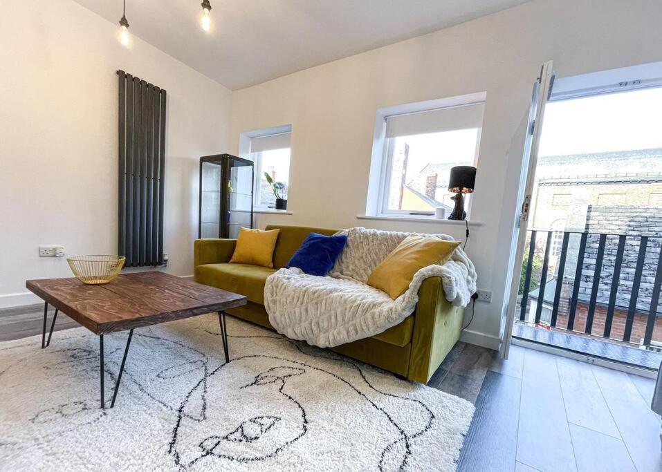Juliet Beautiful 1 Bedroom, Central, Modern Space. ダーリントン エクステリア 写真